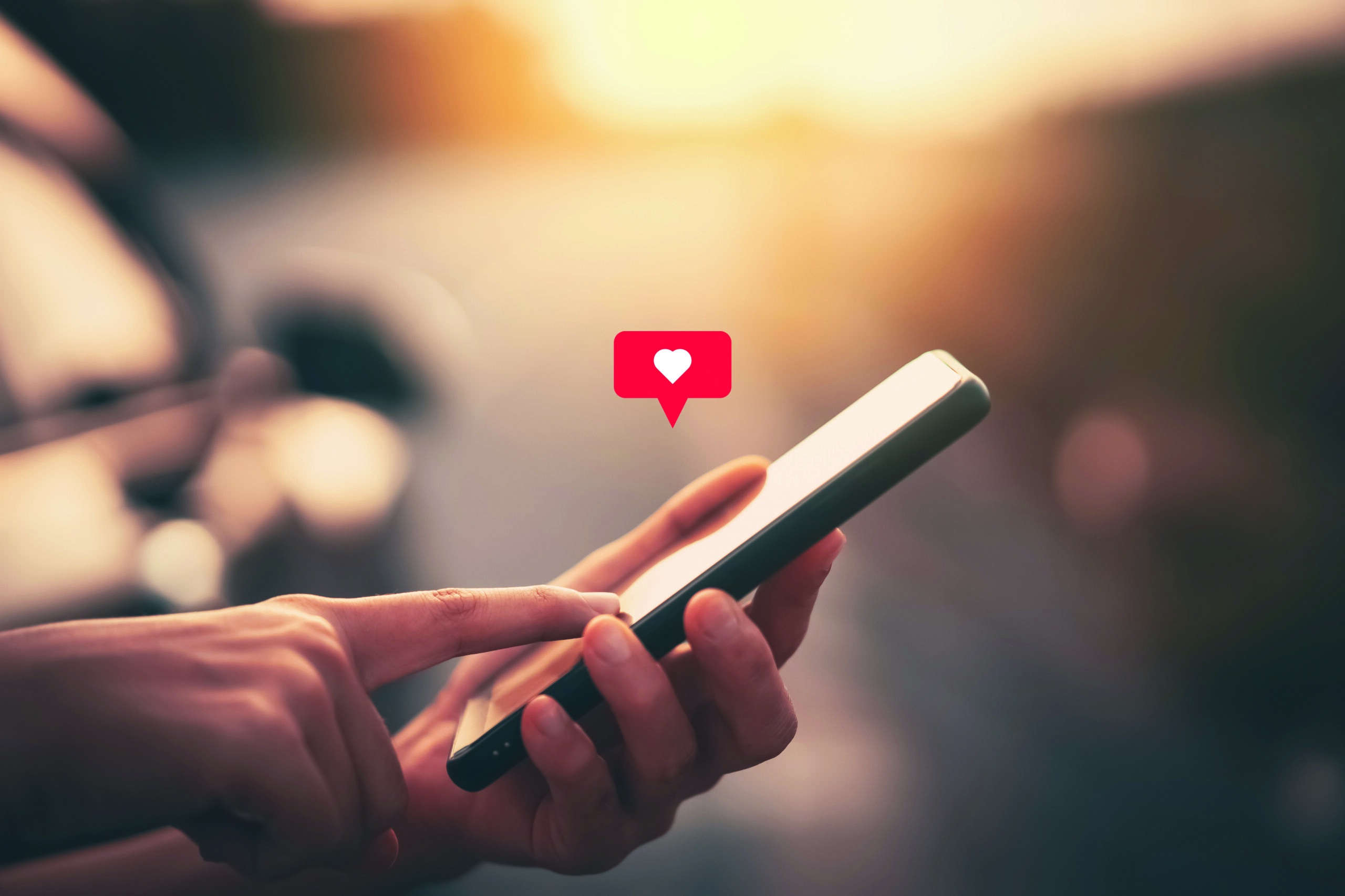Managing Relationships in a Digital Age: How To Build Healthy Connections